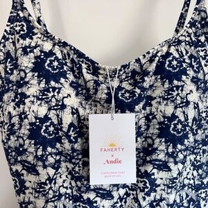Stunning NWT Faherty X Andie The Amalfi Swimsuit Island Blue Batik Small
